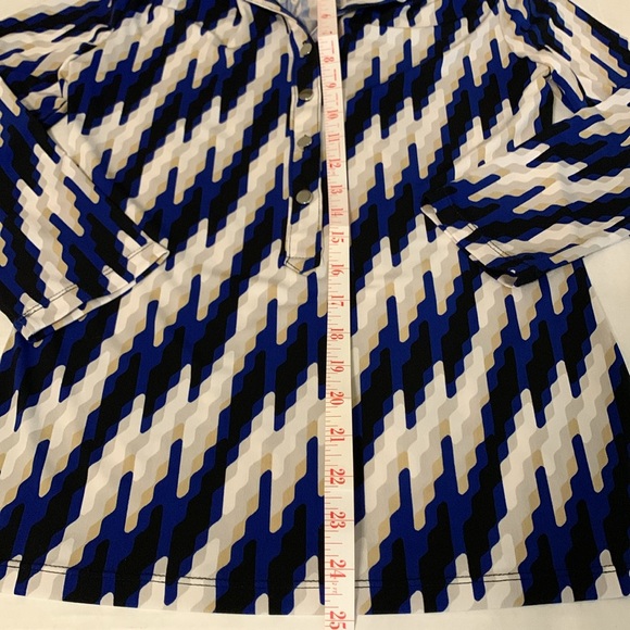 Alfani Blue and Black Patterned Women’s Button down blouse - Size XS EUC - Picture 4 of 4